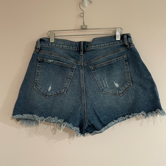 Loft Distressed High Rise Shorts Size 8 - Picture 3 of 5